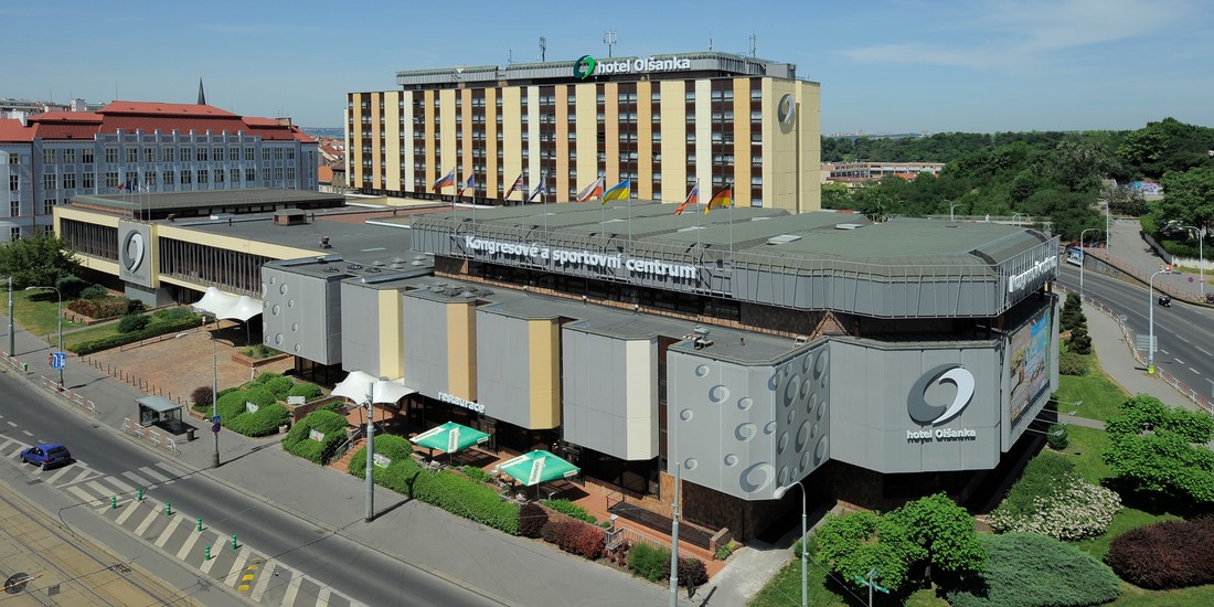 Hotel Olšanka - exteriér ve dne.jpg